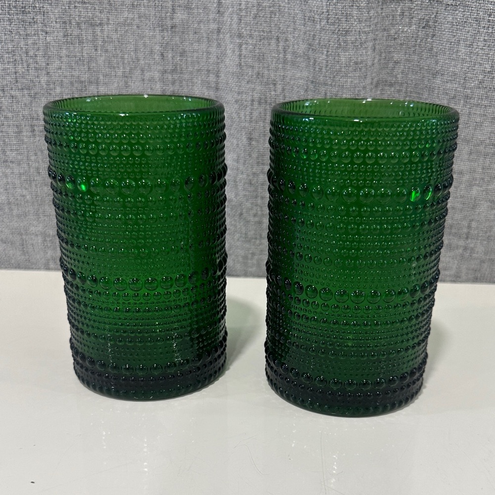 Fortessa Jupiter 2 green tumblers. 13oz beaded design. NWOT.